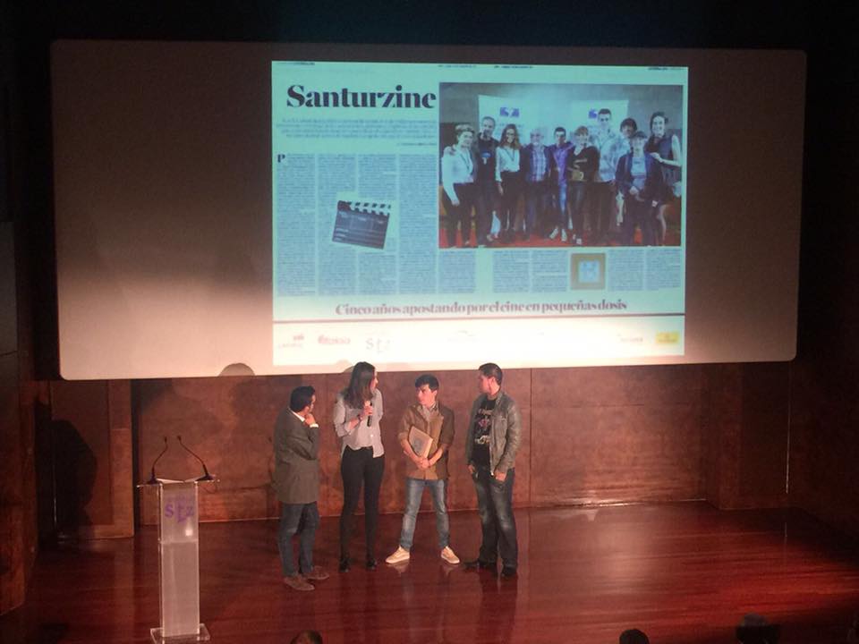 Santurzine recibe el Premio Bizkaia en los X Hemendik Sariak